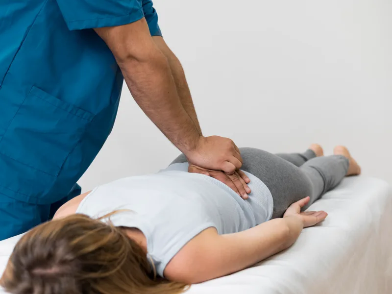 How Carlisle Spine And Wellness treats hip pain in Carlisle