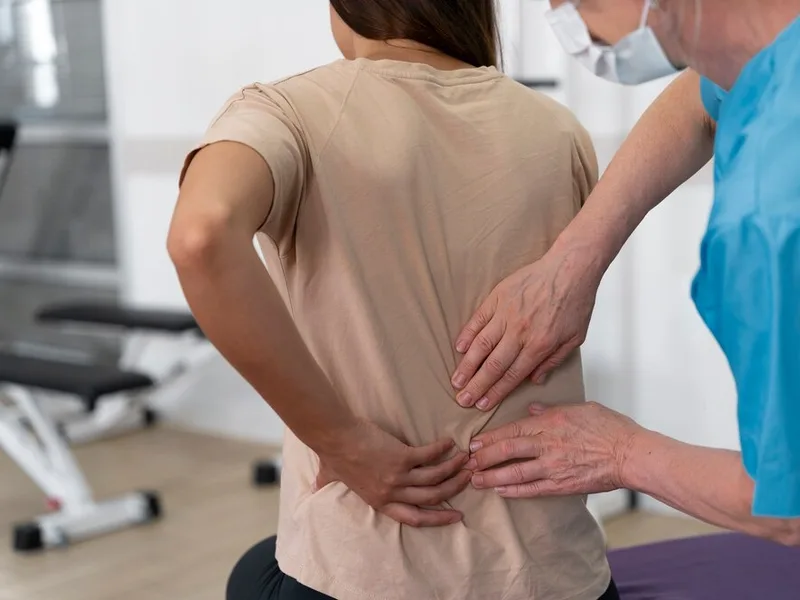 How Carlisle Spine And Wellness treats sciatica in Carlisle